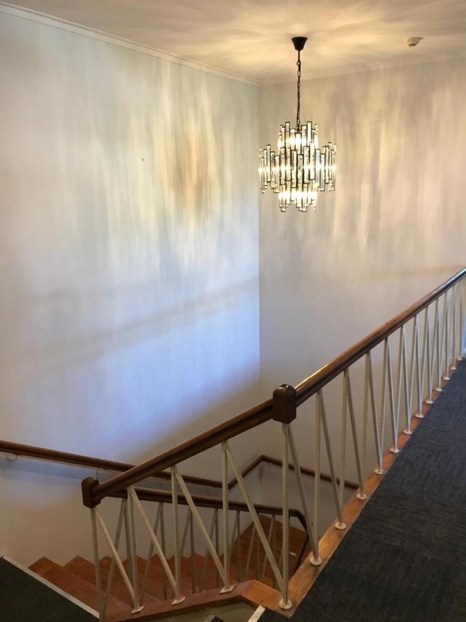 Myrtleford Hotel ภายนอก รูปภาพ