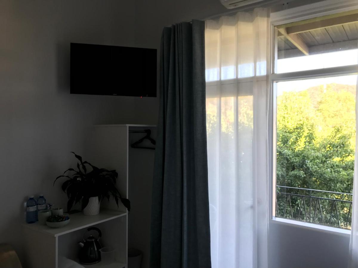 Myrtleford Hotel ภายนอก รูปภาพ